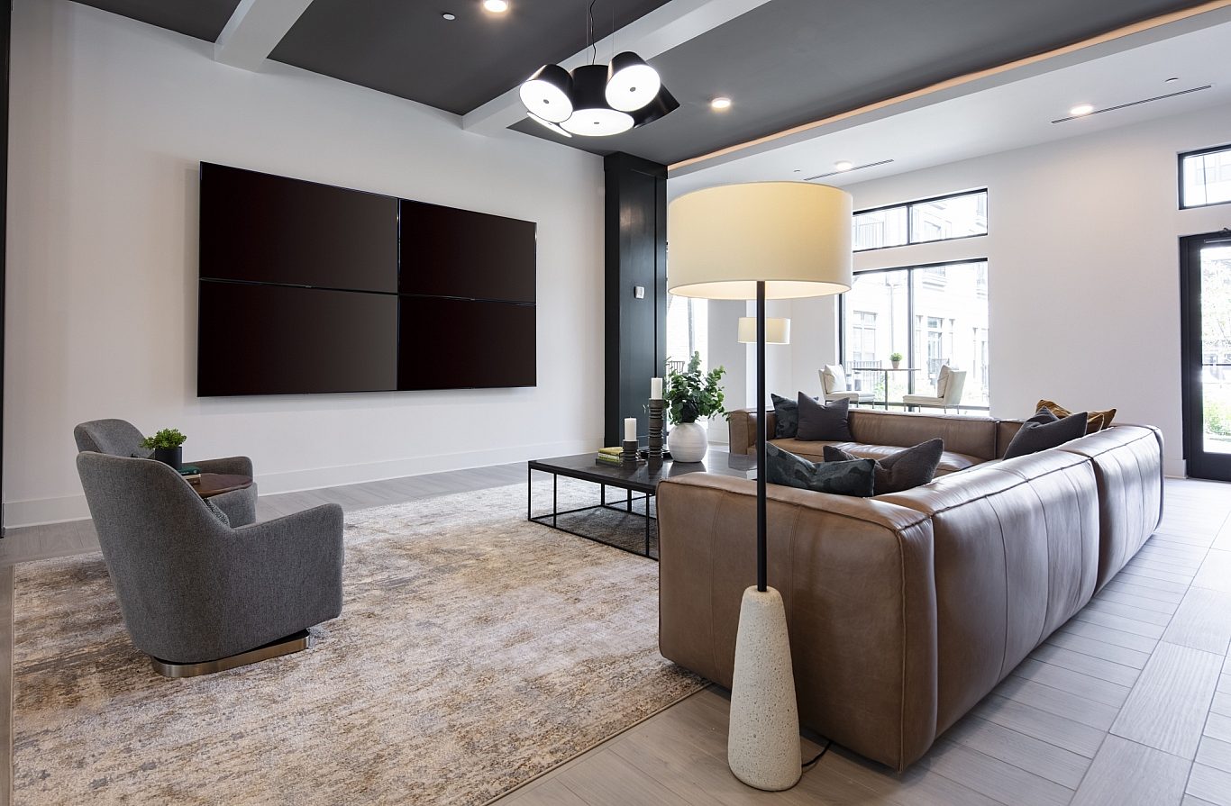 Stella at Five Points 1